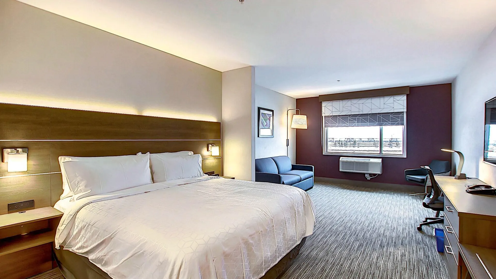 Holiday Inn Express & Suites - Calgary Airport Trail Ne By Ihg Canada