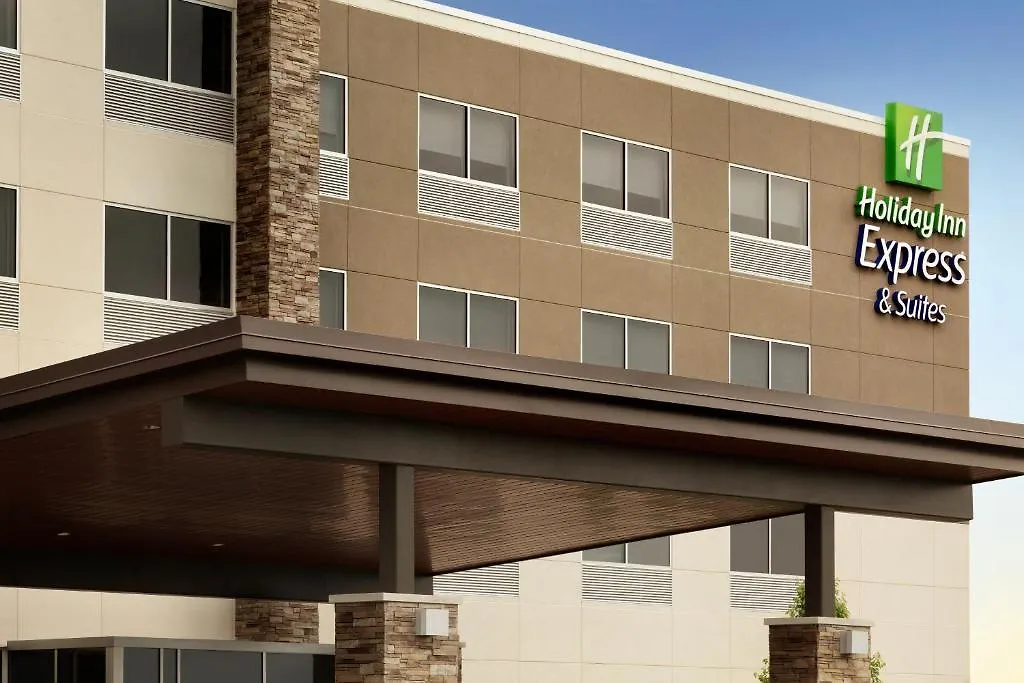 Holiday Inn Express & Suites - Calgary Airport Trail Ne By Ihg Hotel