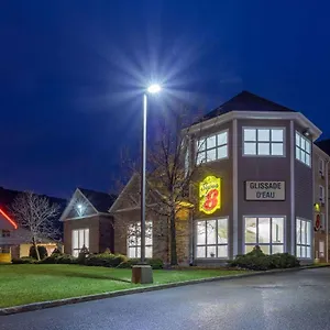 Super 8 By Wyndham 3* Ciudad de Quebec