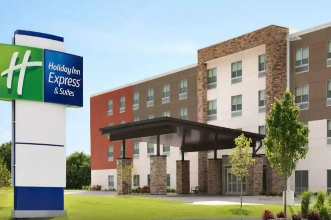Holiday Inn Express & Suites - Calgary Airport Trail Ne By Ihg Hotel