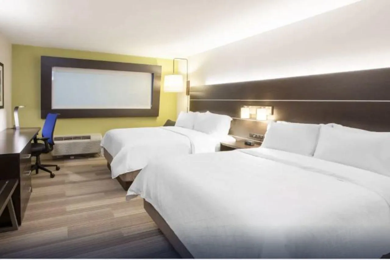 *** Hotel Holiday Inn Express & Suites - Calgary Airport Trail Ne By Ihg Canada
