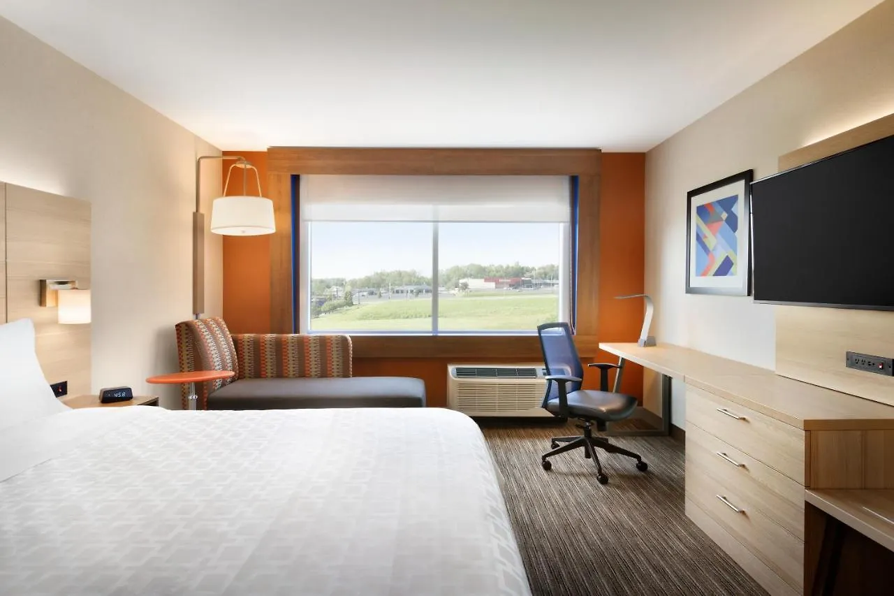Holiday Inn Express & Suites - Calgary Airport Trail Ne By Ihg 3*,  Canada